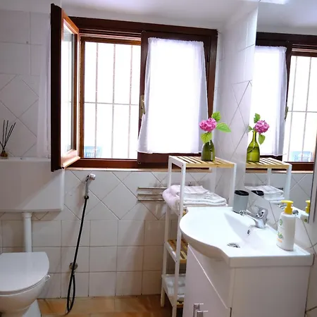 Il Gelsomino- In Centro Storico Apartment